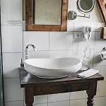 Adamův Dvůr