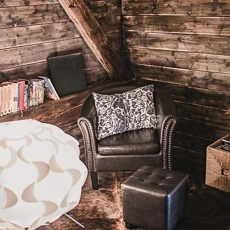 Gasthuis Adamuv Dvur Masákova Lhota